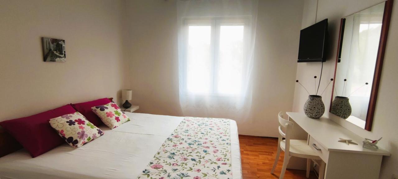 Apartments Senka Viganj Luaran gambar